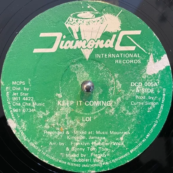 LOI / KEEP IT COMINGのアナログレコードジャケット (準備中)
