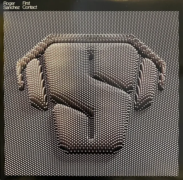 ROGER SANCHEZ / FIRST CONTACTのアナログレコードジャケット (準備中)