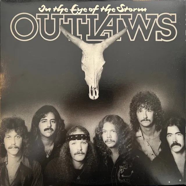 OUTLAWS / IN THE EYE OF THE STORMのアナログレコードジャケット (準備中)
