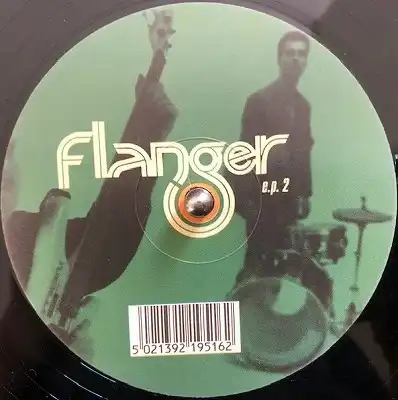 FLANGER / E.P. 2のアナログレコードジャケット (準備中)