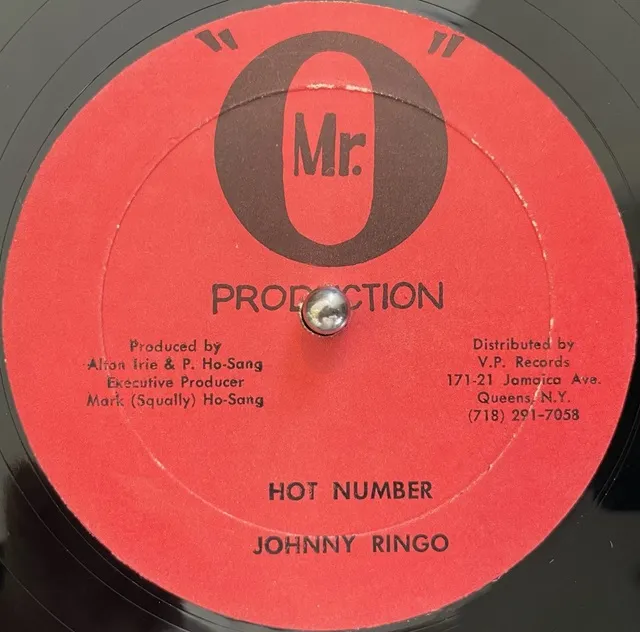 JOHNNY RINGO / HOT NUMBERのアナログレコードジャケット (準備中)