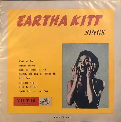 EARTHA KING / SINGS