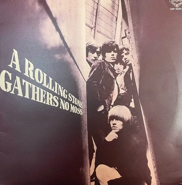 ROLLING STONES / A ROLLING STONE GATHERS NO MOSS
